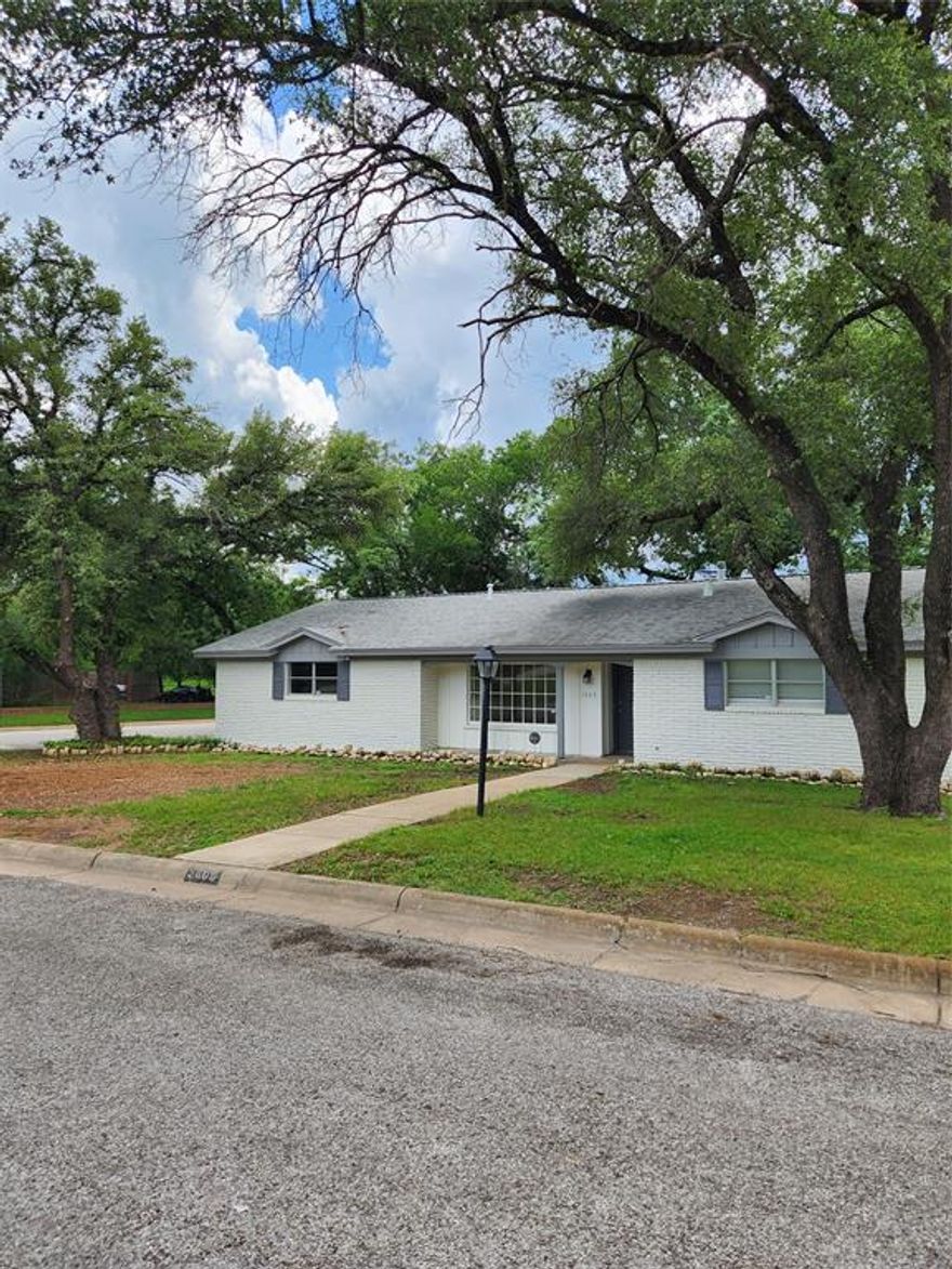 Come and be the first one to live in this newly renovated house! The house is located on a quiet cul-de-sac. And it sits on a big corner lot with a nice, wooden back yard. A cute white shed can store all your garden tools. Inside the house, you will find 4 spacious bedrooms and 2 bathrooms. Brand new AC and Energy Efficient Windows will bring your utility bills down! The whole house is freshly painted inside out. All bedrooms have new luxury vinyl plank flooring. The stunning second bathroom has a stone countertop and dual vanity. The kitchen has granite countertops, solid wood cabinets, High end oven, brand new dishwasher, and microwave. The open concept kitchen has a bar counter.
Close to freeway 820 and 30. Only 13 mins to Fort Worth downtown, 15 mins to Arlington and 30 mins to Dallas.
Only several mins walking distance to Elementary school and high school.
no smoking, credit score above 650,3 times income to rent. No Vouchers. Pets are upon approval.