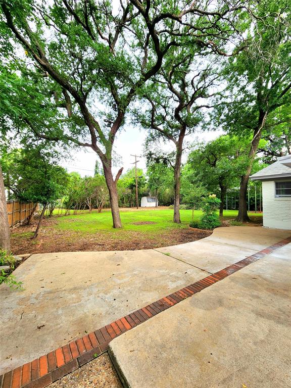 Eastern Hills Add - Residential Lease