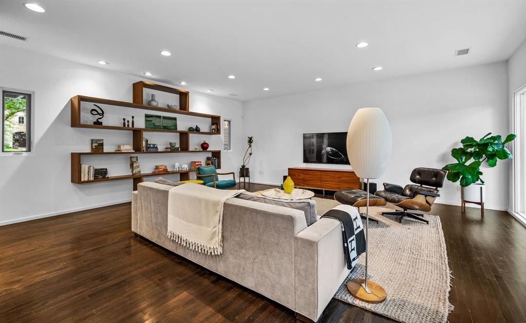 LAKESHORE HILLS REV - Residential