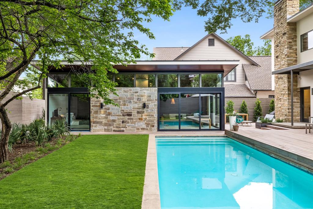 LAKESHORE HILLS REV - Residential