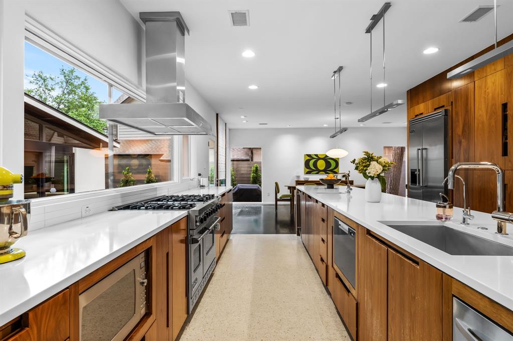 LAKESHORE HILLS REV - Residential