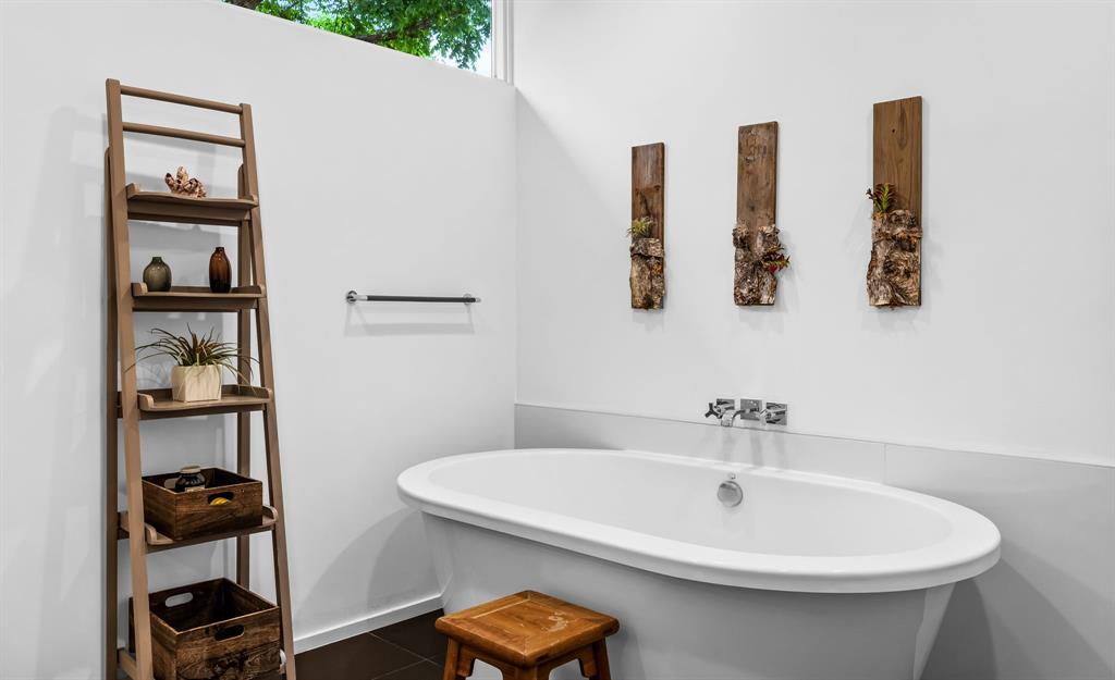 LAKESHORE HILLS REV - Residential