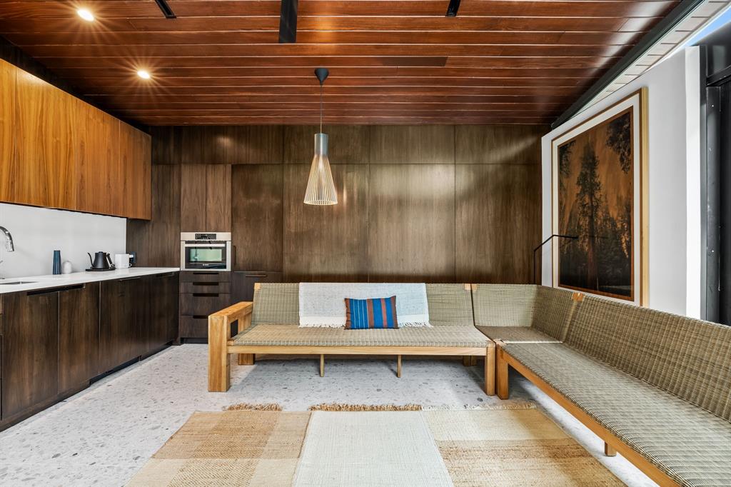 LAKESHORE HILLS REV - Residential