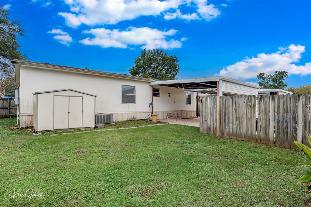 Windsor Place - Residential