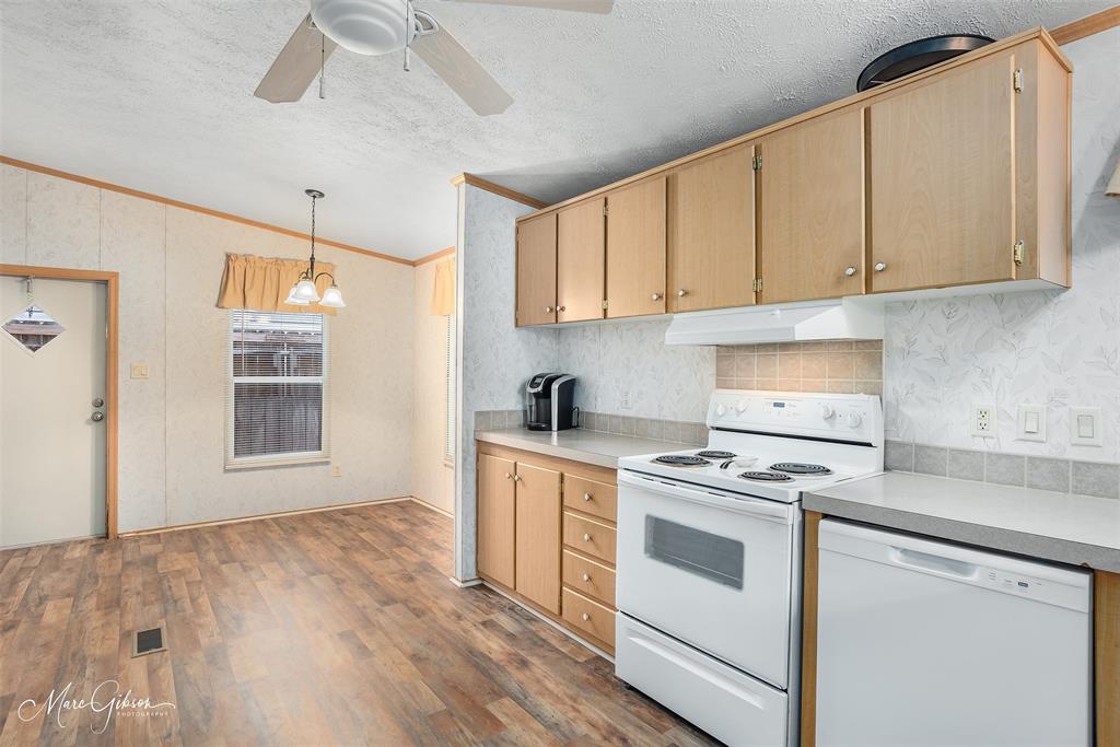 Windsor Place - Residential