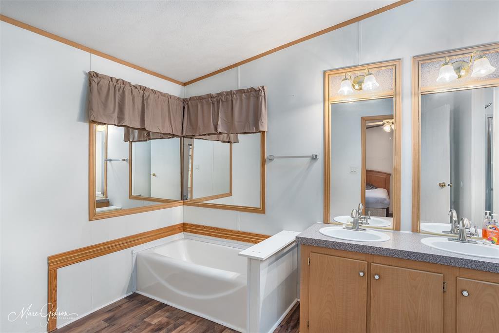 Windsor Place - Residential