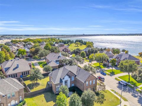 Photo of 4306 Mitchell Lane, Rowlett, TX 75088 (MLS # 21101565)