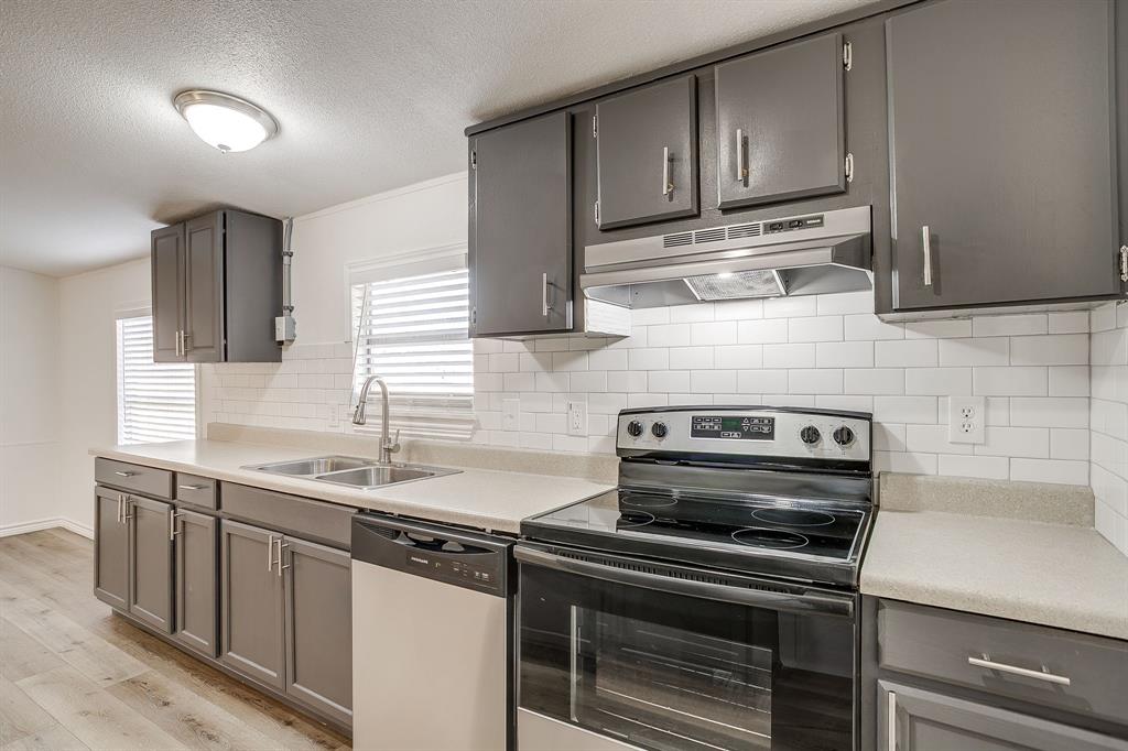 West Oak Home Sites - Residential