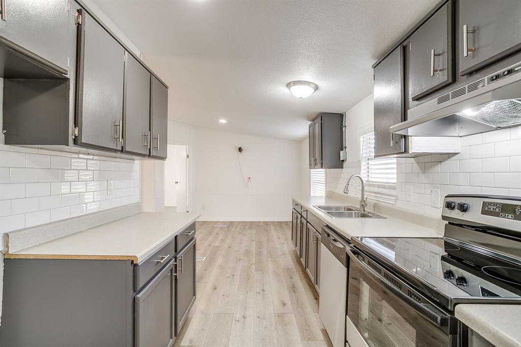 West Oak Home Sites - Residential