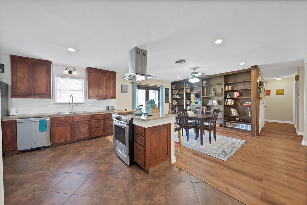 Meadowbrook Estates Add - Residential