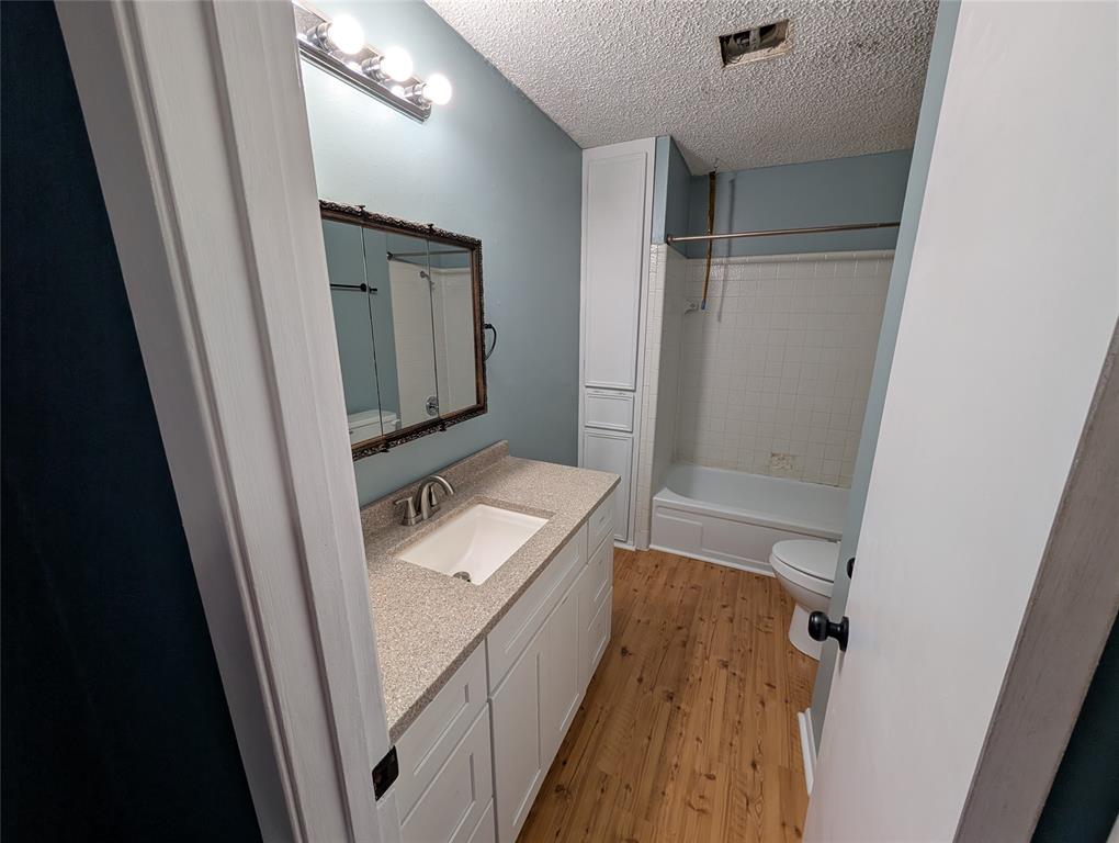 Crestline Heights - Residential