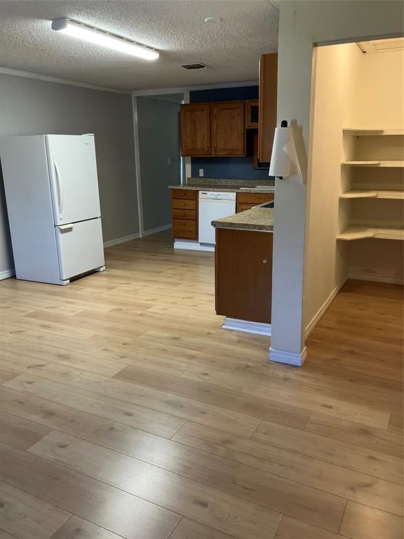 Crestline Heights - Residential