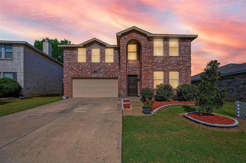 605 Jagera Way Arlington TX 76002