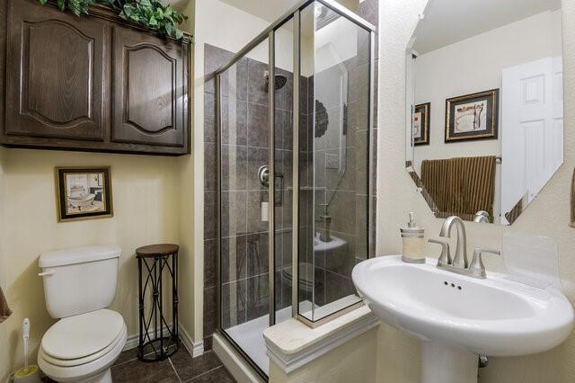 714 Carolyn T Hunt Drive