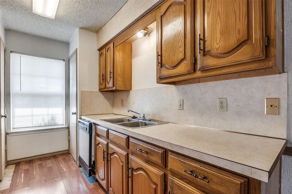305 Apache Drive