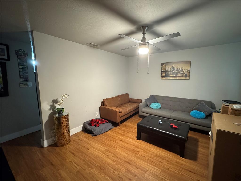 401 Richmond Drive