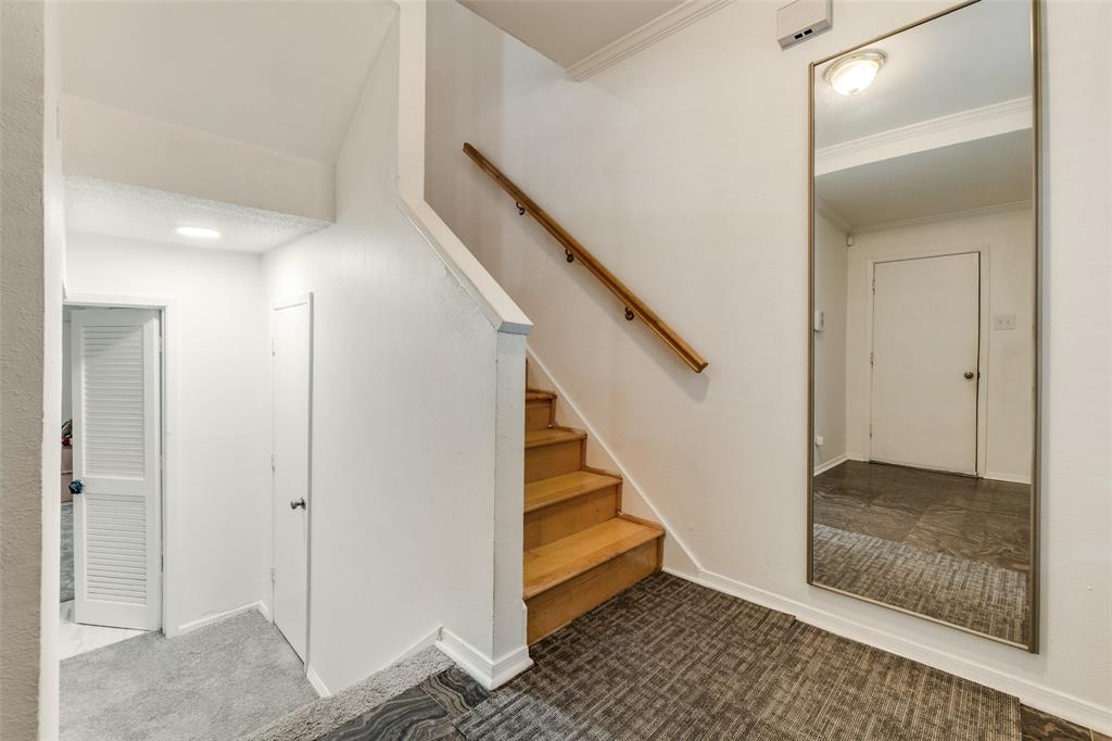 Big Thicket Twnhms - Residential