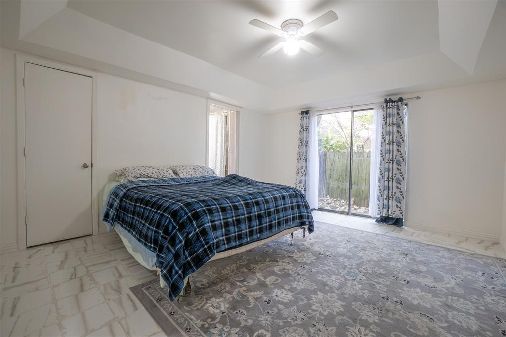 Big Thicket Twnhms - Residential