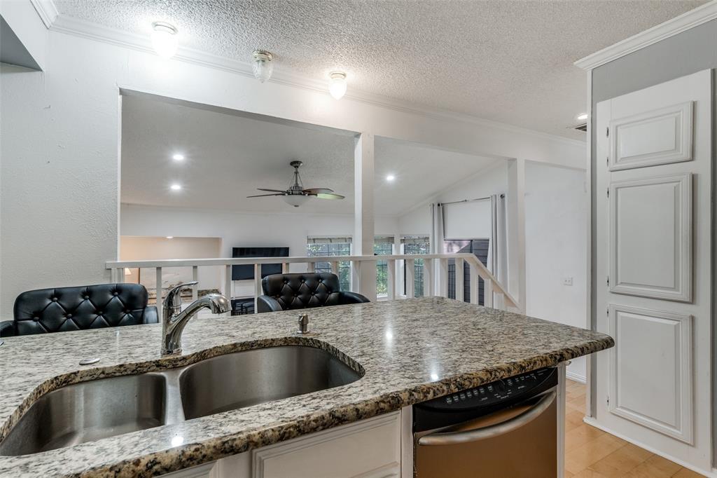 Big Thicket Twnhms - Residential