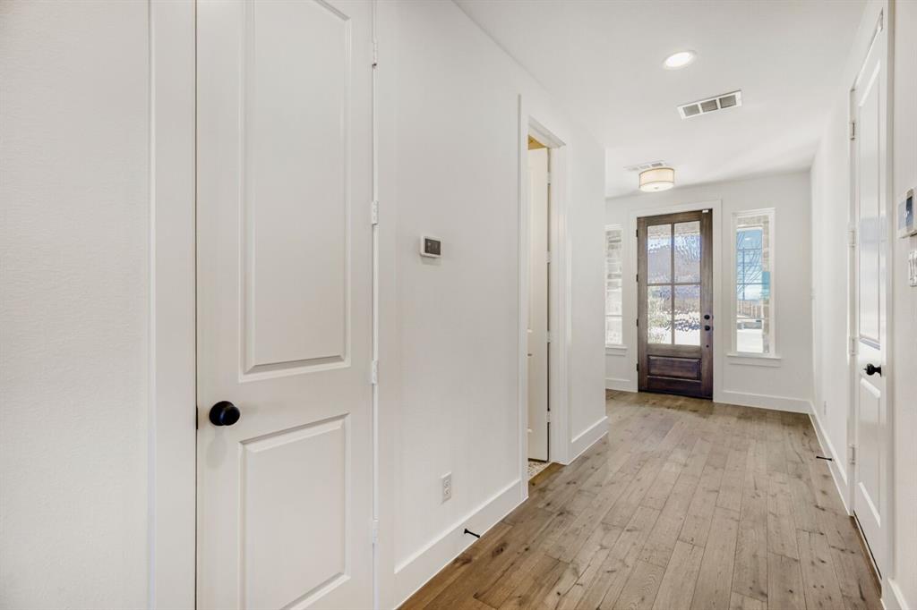 628 Damsel June Street