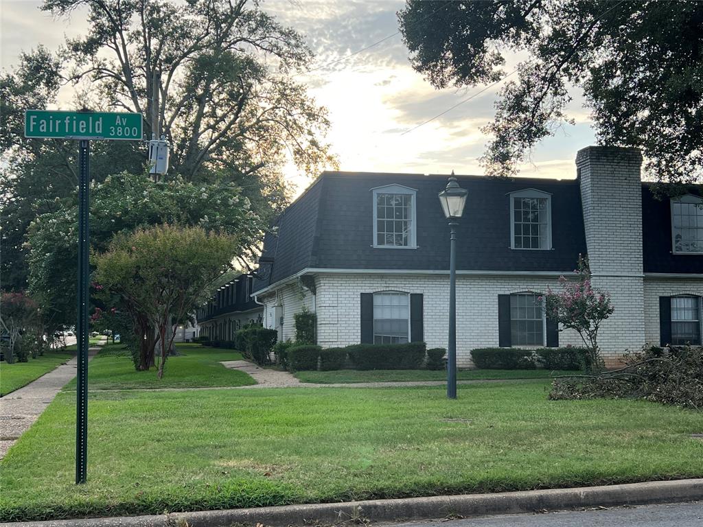 NORMANDY VILLAGE - Residential Lease