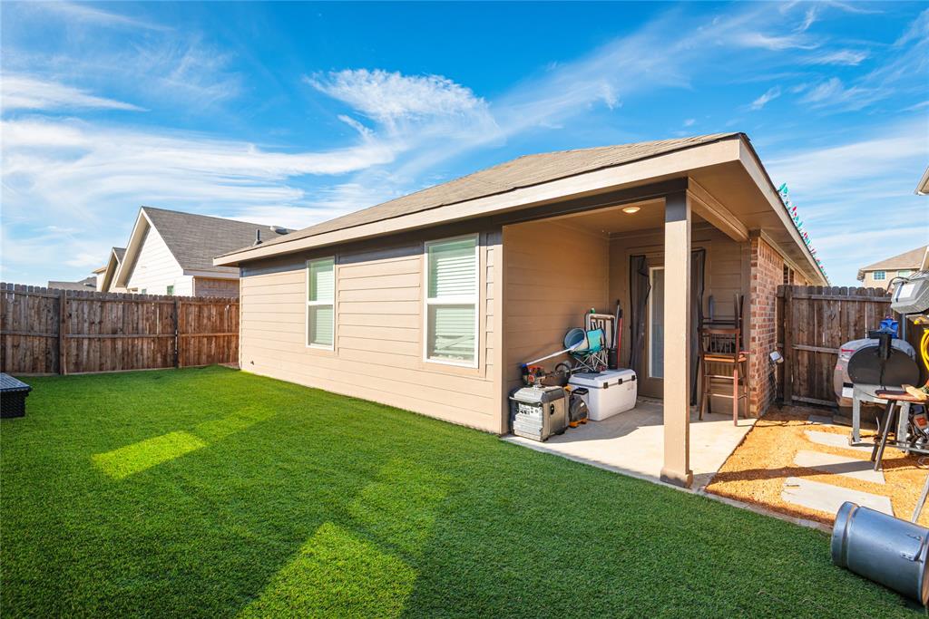 Magnolia Ph 10 - Residential