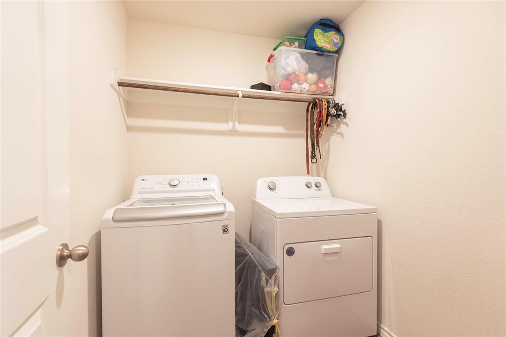 Magnolia Ph 10 - Residential