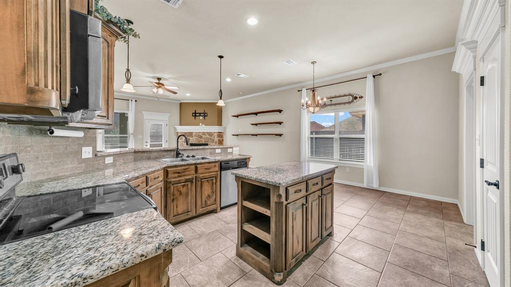 4315 Logan Circle