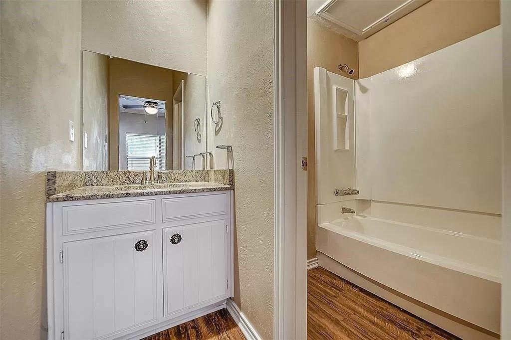 Brownstone At Reagan Condo - Residential Lease