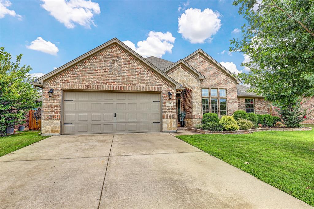 1116 Little John Drive