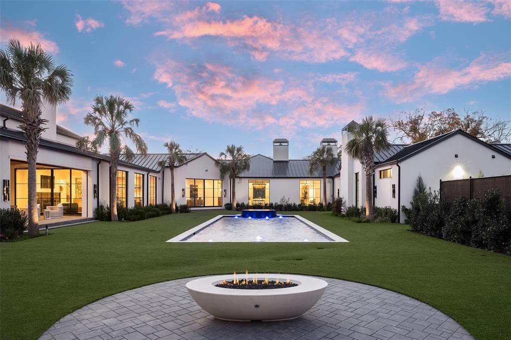 Crespi Estates - Residential