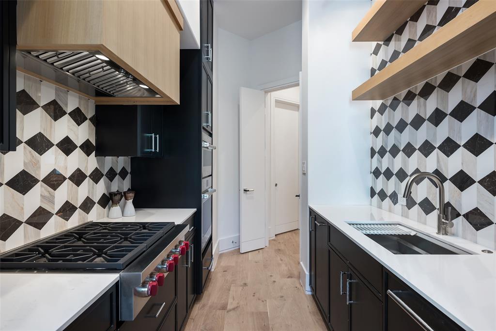 Crespi Estates - Residential