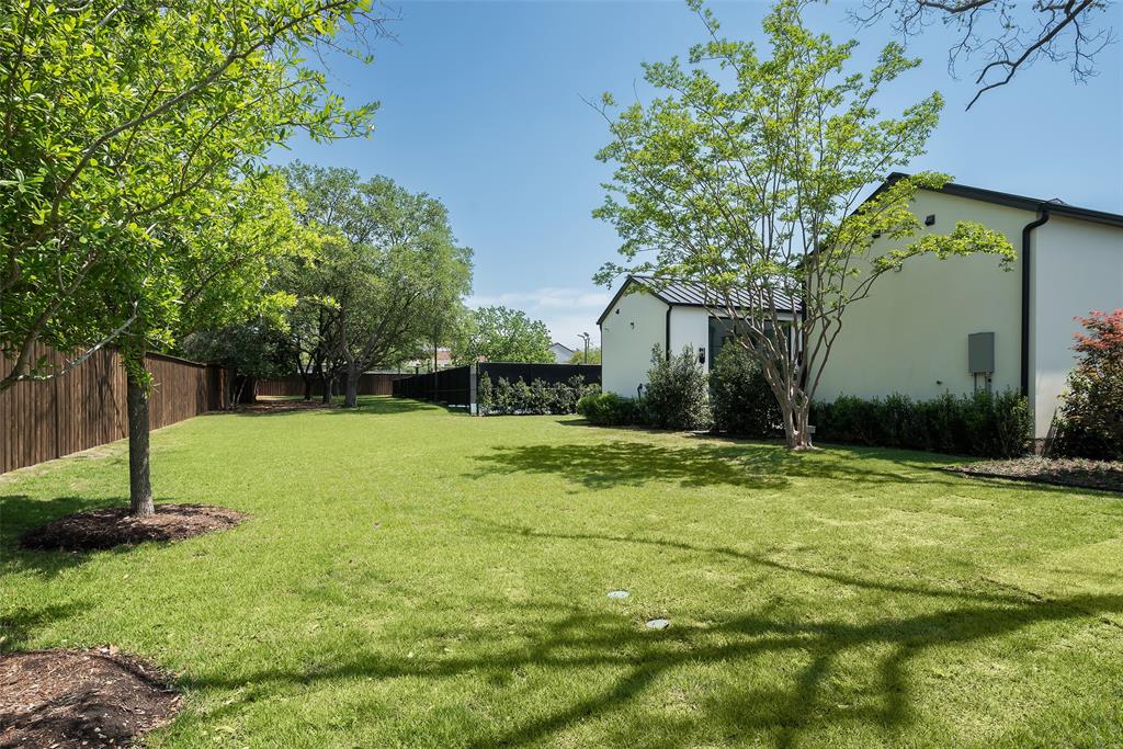 Crespi Estates - Residential