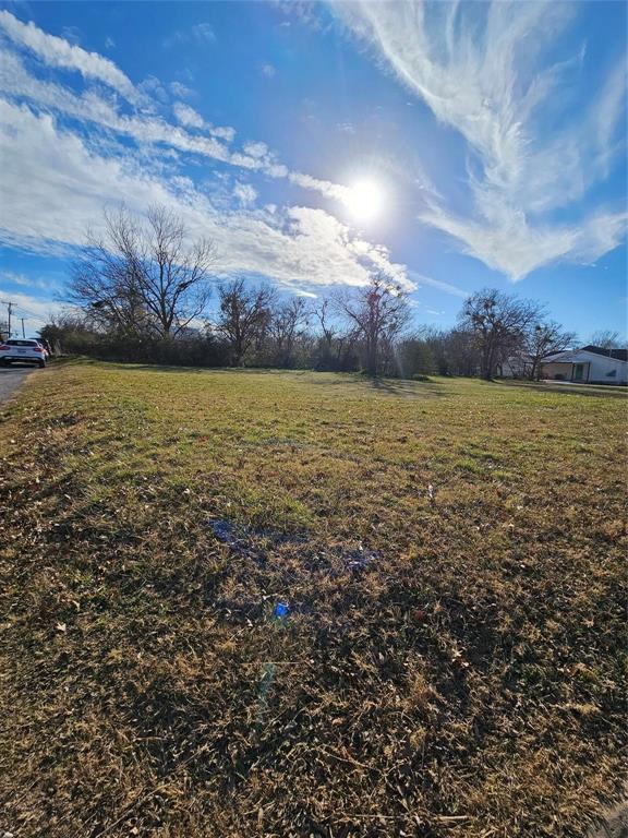 607 W Live Oak Street