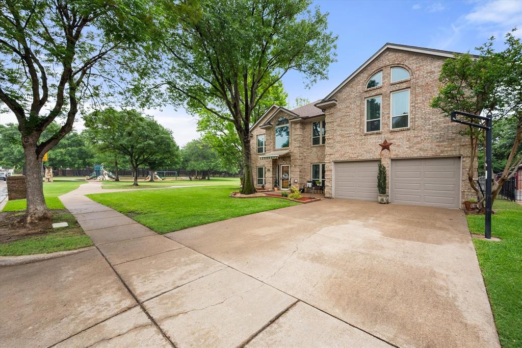 1817 Altacrest Drive