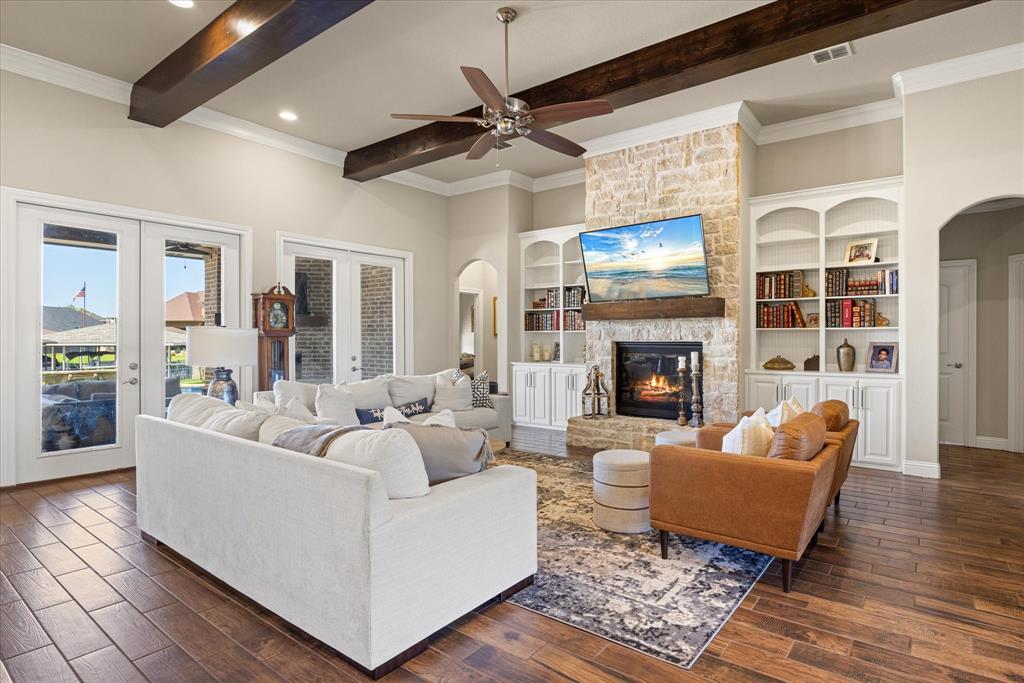 Catalina Bay - Residential