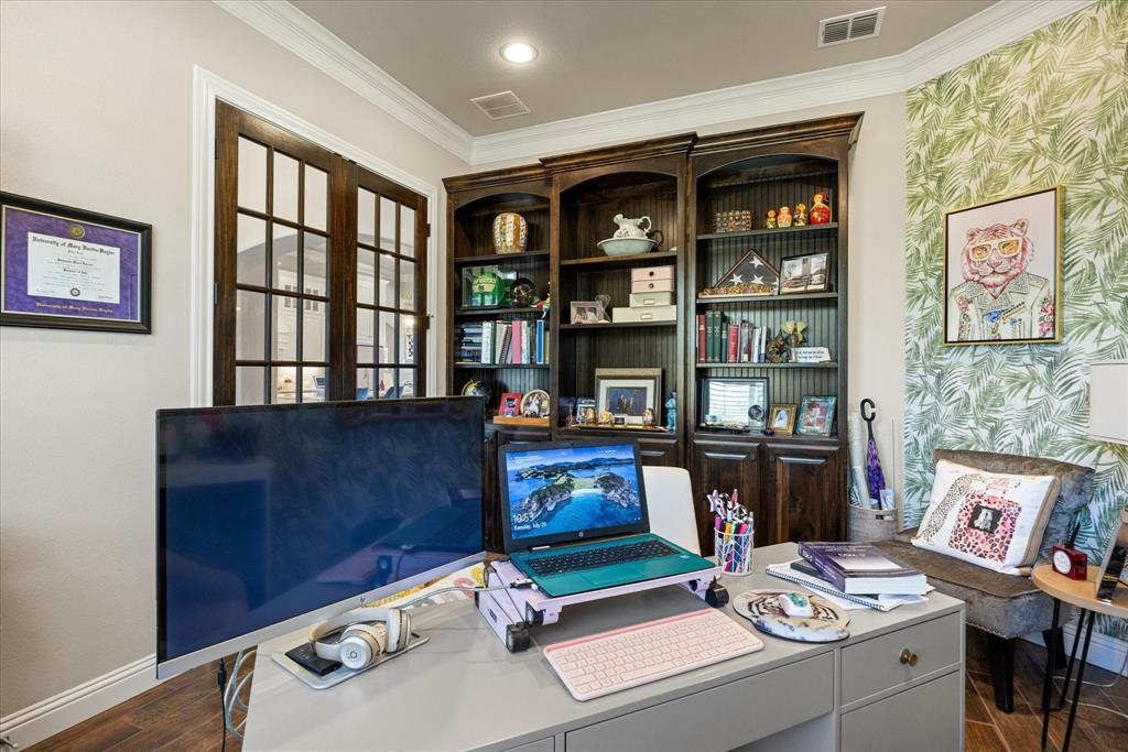 Catalina Bay - Residential