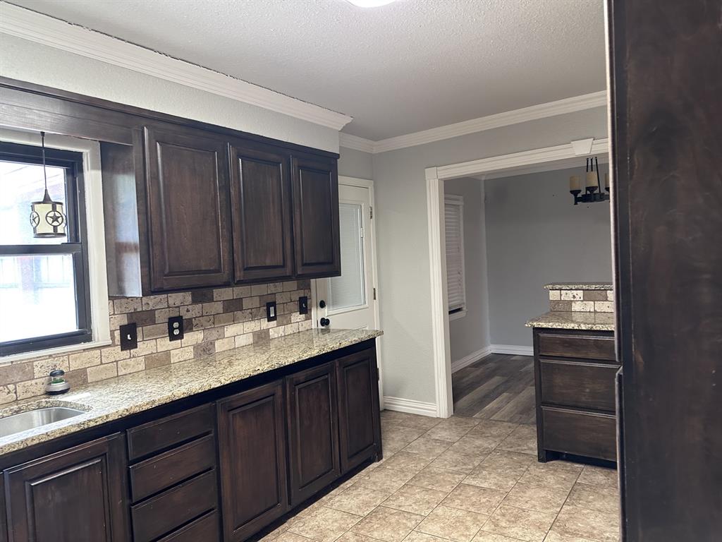 Elmwood West - Residential Lease