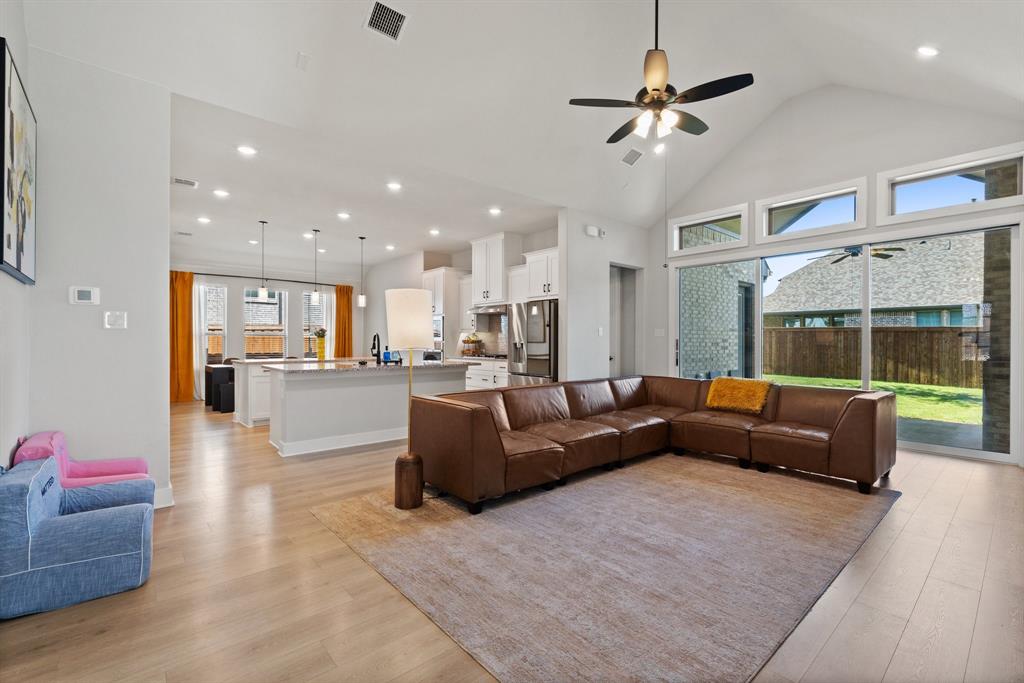 Trinity Falls - Residential