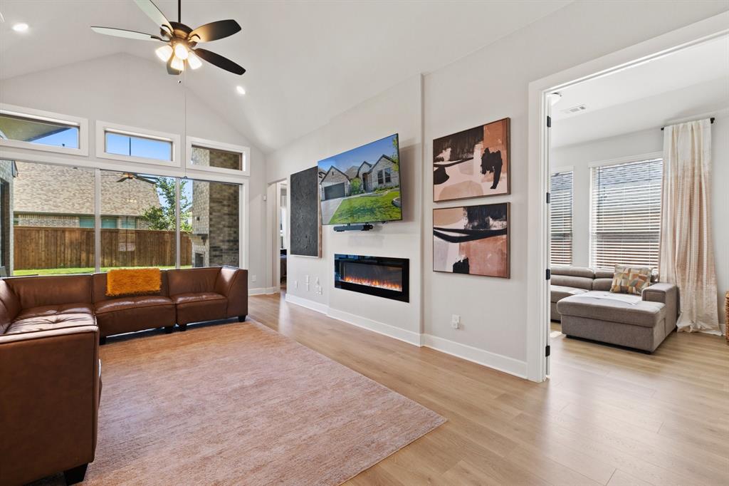 Trinity Falls - Residential