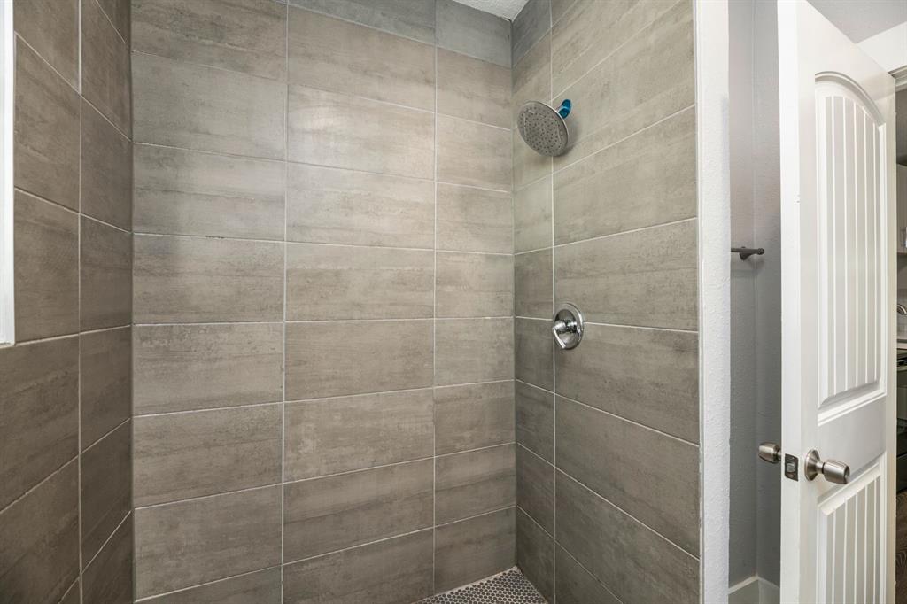 Caldwells R D - Residential Lease