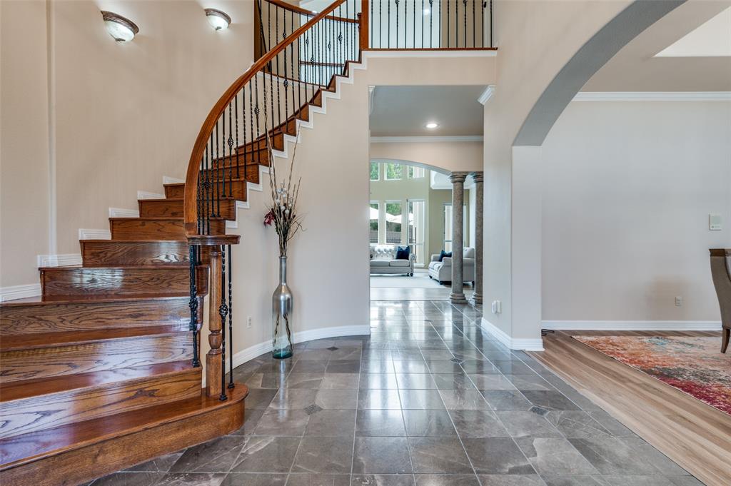 2114 Holly Ridge Court