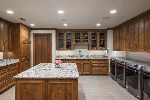 Tiny photo for 3711 Lexington Avenue, Highland Park, TX 75205 (MLS # 21155983)