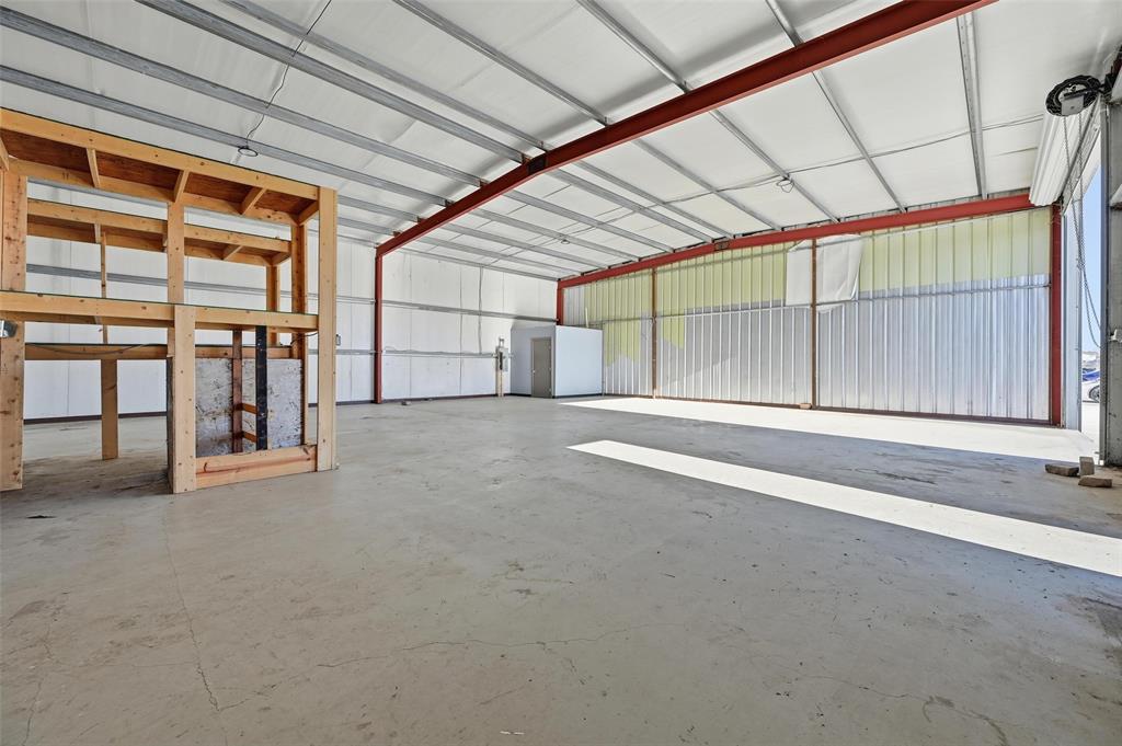 G Carpenter - Commercial Lease