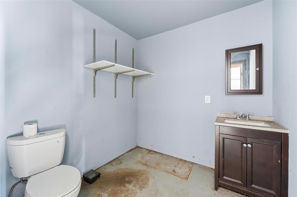 G Carpenter - Commercial Lease