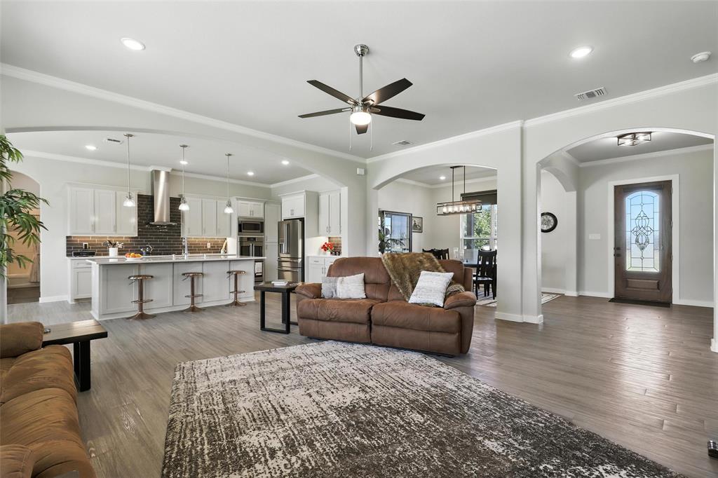 3727 Tremont Lane