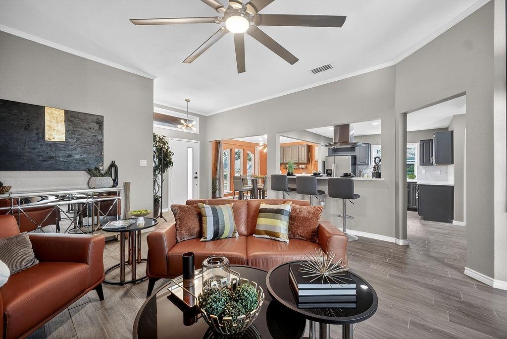 1006 Fairlawn Street