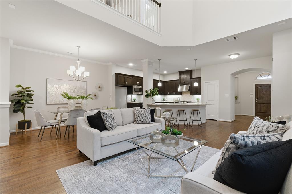 6673 Escena Boulevard