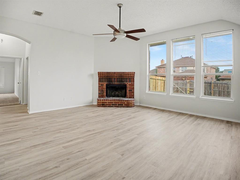 Reserve High Pointe Ph - Residential