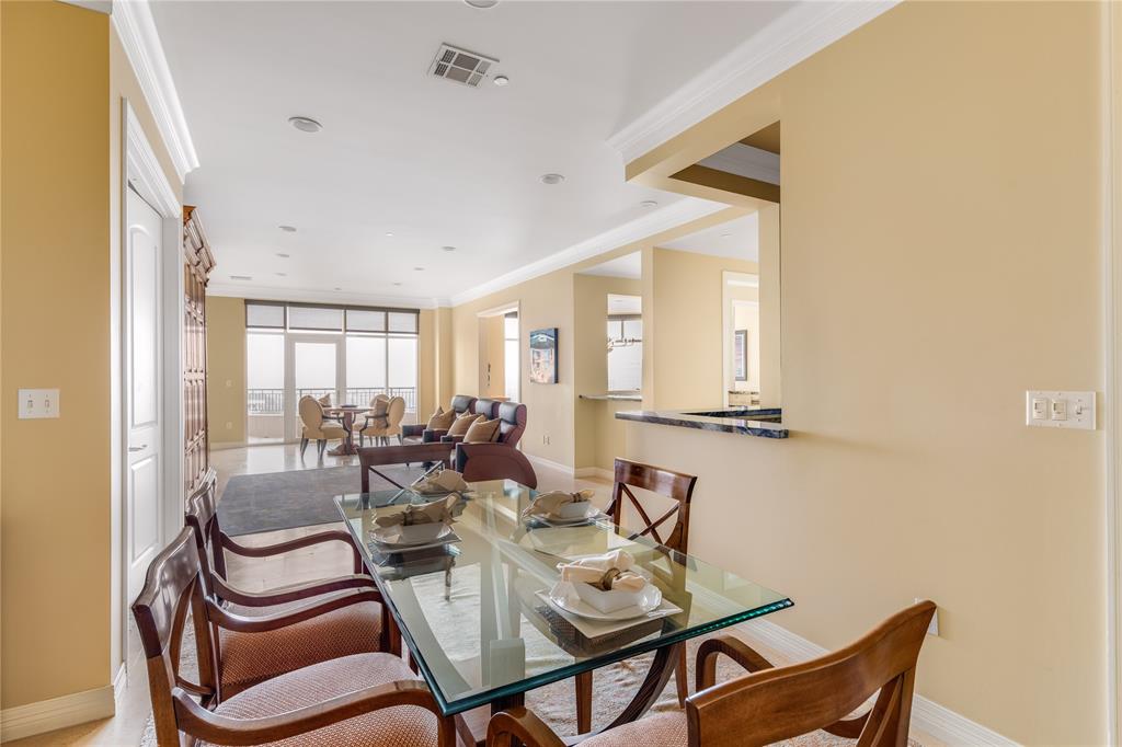 Plaza/Turtle Crk Residences Ph - Residential